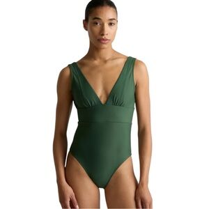 Quince Italian Plunge One Piece Swimsuit Palm Green Small NWT Minimalist Resort
